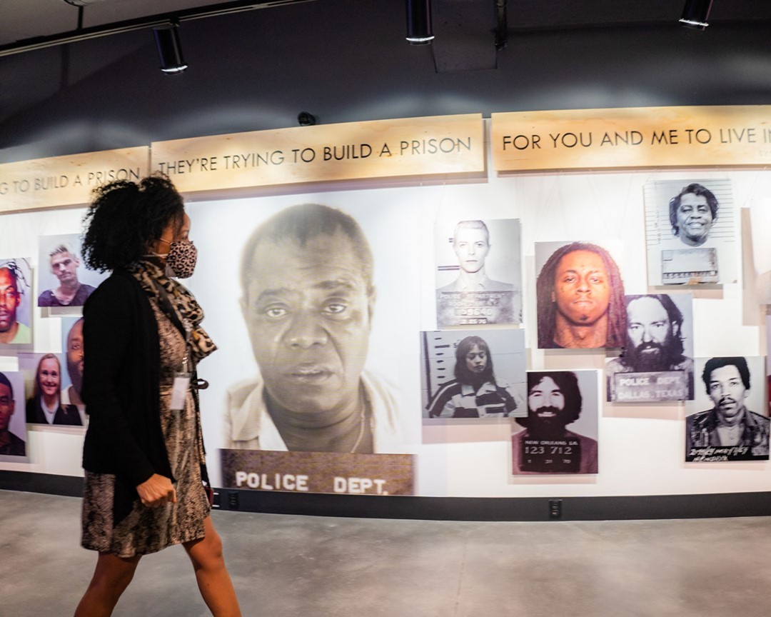 Did you know that many of our greatest musicians were arrested for cannabis possession?The American Warden exhibition explores the deep-rooted connection between musicians, cannabis and drug policy.